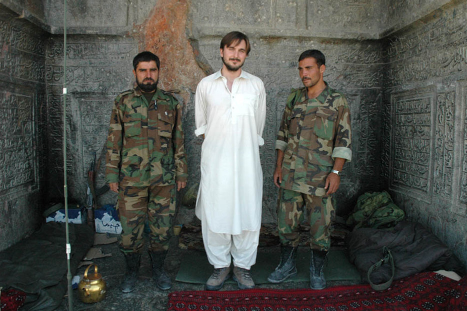 ||Graeme Smith in Kandahar, image via Canadian Committee for World Press Freedom