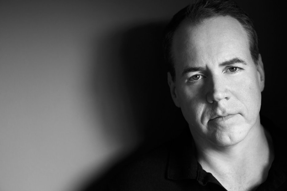 ||Bret Easton Ellis, whose book Glamorama clocks in at number five.
