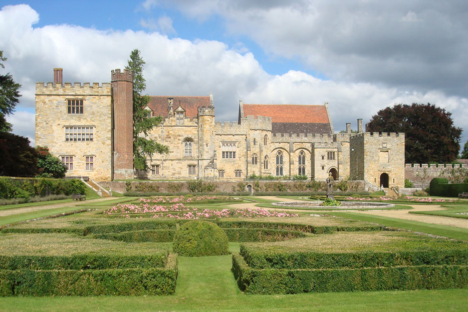 ||Penshurst Place