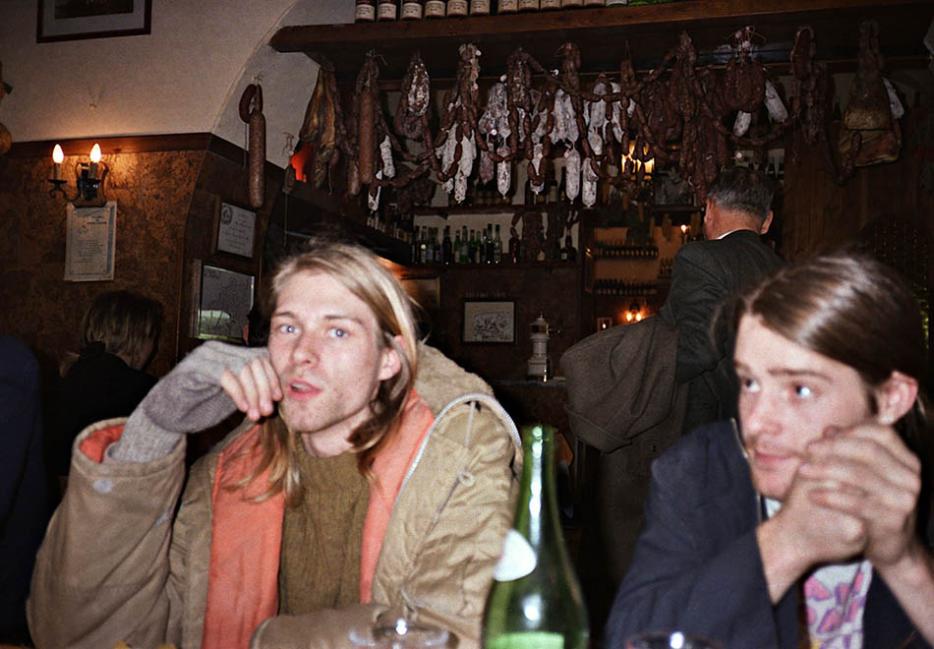 ||Kurt Cobain and Chad Channing (right). From the e-book Experiencing Nirvana: Grunge in Europe, 1989. Photo by Bruce Pavitt.