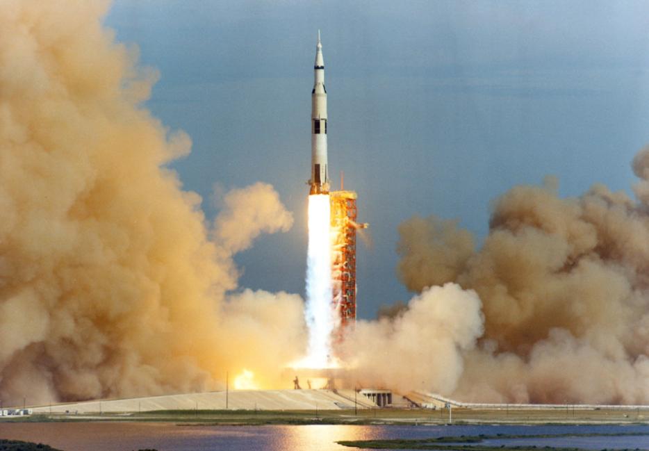 || The Saturn V rocket